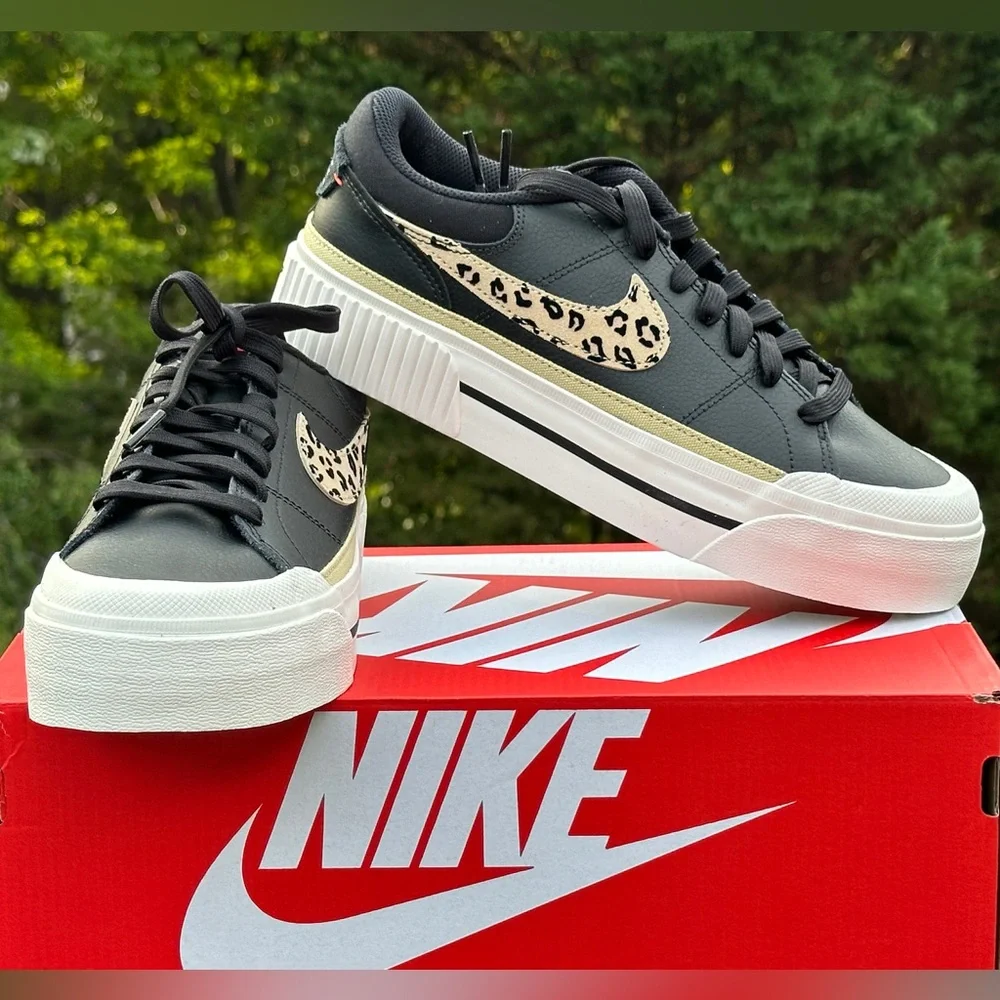 NEW Nike Court Legacy Lift Low Casual Sneaker Size US Womens 11 - Picture 1 of 8